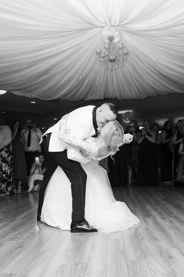 Dance floor dip